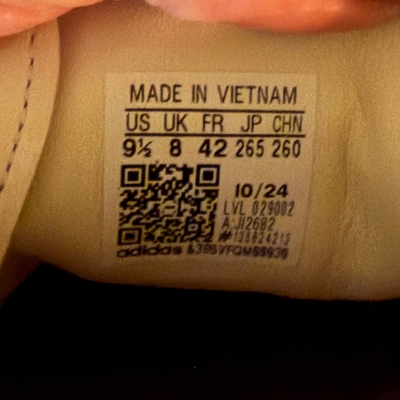 Adidas Samba Women's Two-Tone Sneakers in Pink and Purple never worn - Picture 4 of 4